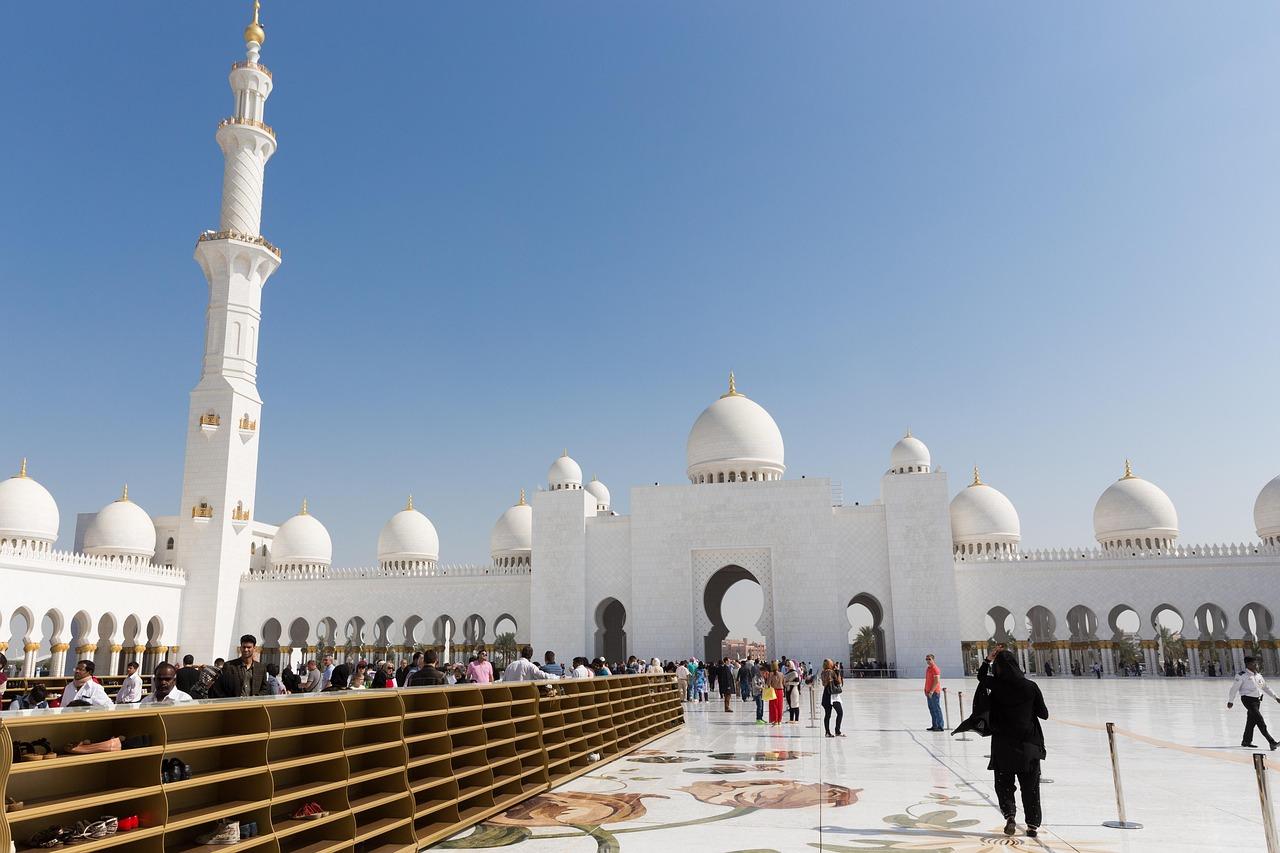 Dubai Abu Dhabi Travel Itinerary – A thoughtful guide