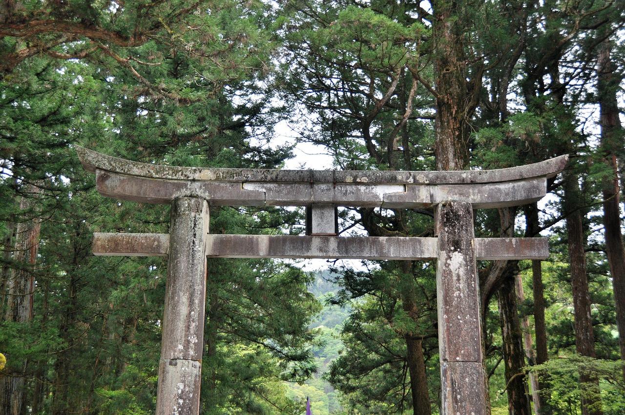 Best Destinations to Experience Japan's Unique Culture and Natural Beauty