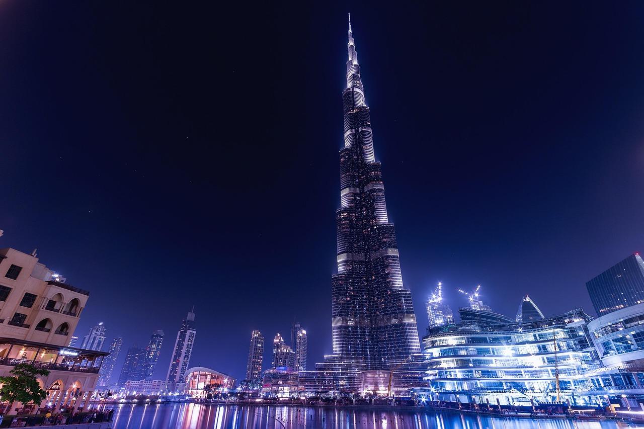 - Exploring Dubai's Vibrant Landmarks and Cultural Treasures with Gentle Guidance